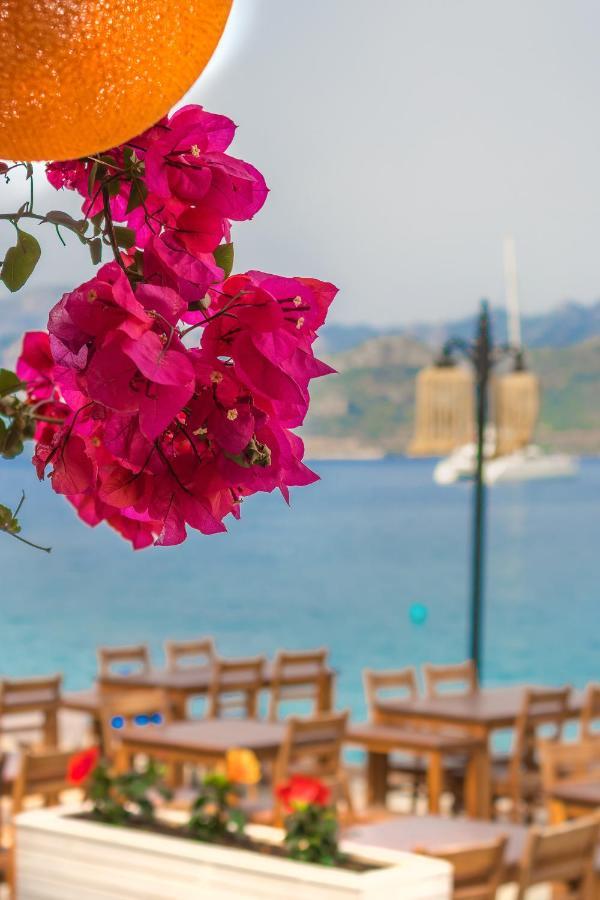 Giritimu Evleri Bed & Breakfast Selimiye  Exterior photo