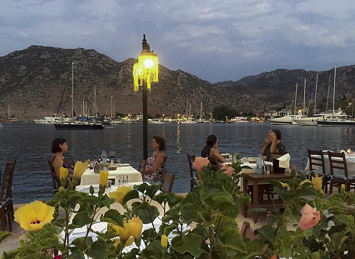 Giritimu Evleri Bed & Breakfast Selimiye  Exterior photo